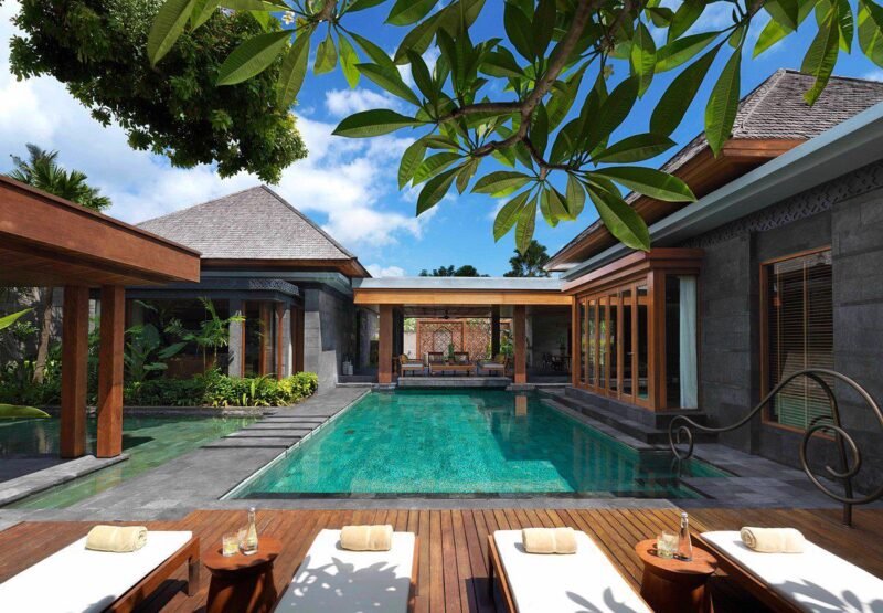 Indigo Bali Seminyak Beach